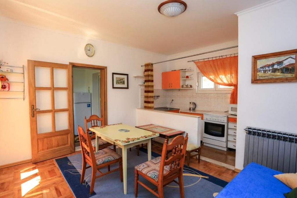 Гостевой дом Белый Дом Биела