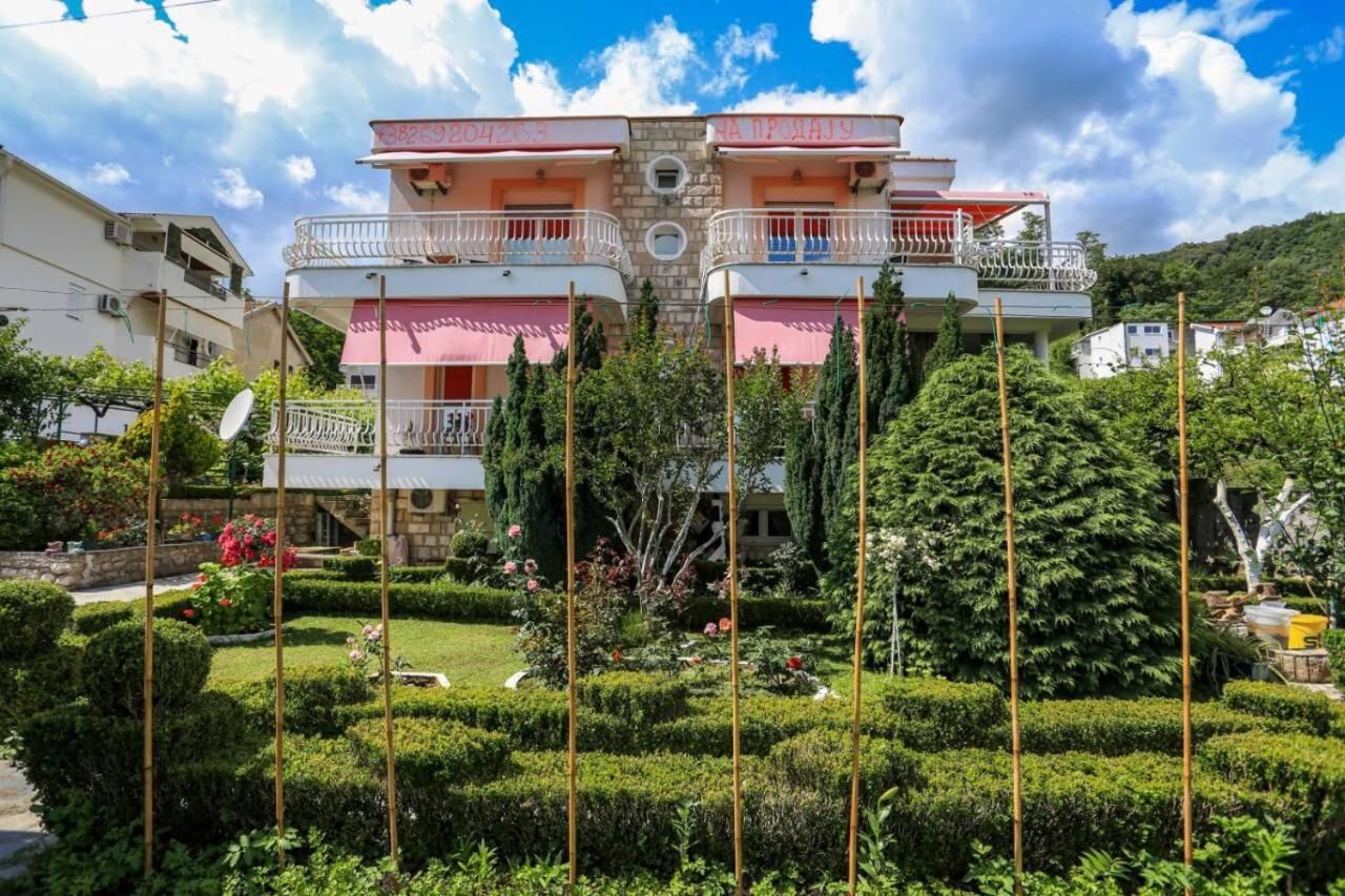 Гостевой дом Белый Дом Биела