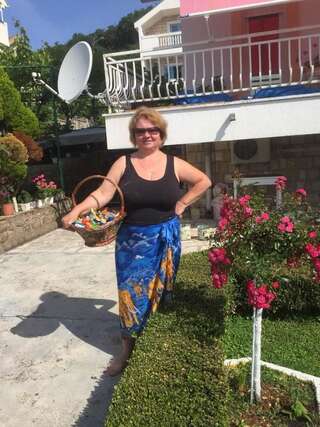 Гостевой дом Белый Дом Биела Апартаменты с 3 спальнями-1