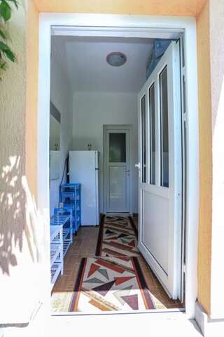 Гостевой дом Белый Дом Биела Апартаменты с 3 спальнями-55