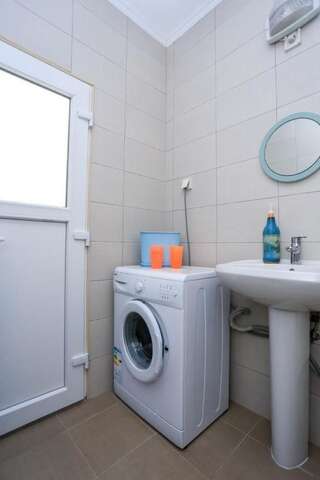 Гостевой дом Белый Дом Биела Апартаменты с 3 спальнями-57